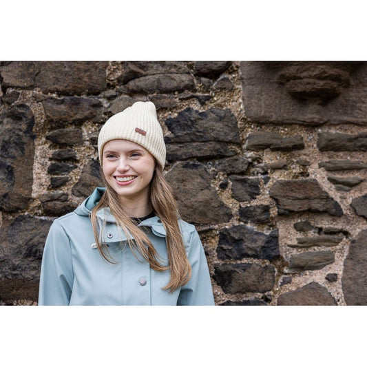 Dornan Adults Knitted Hat in Cream