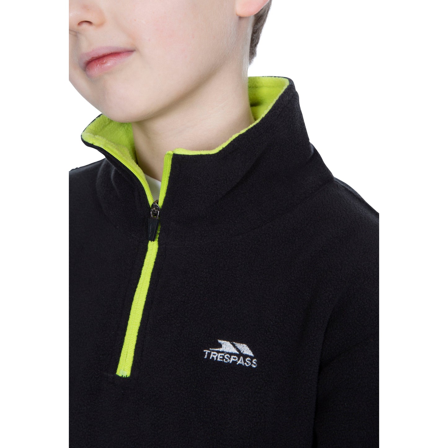 Etto Boys Half Zip Fleece in Black