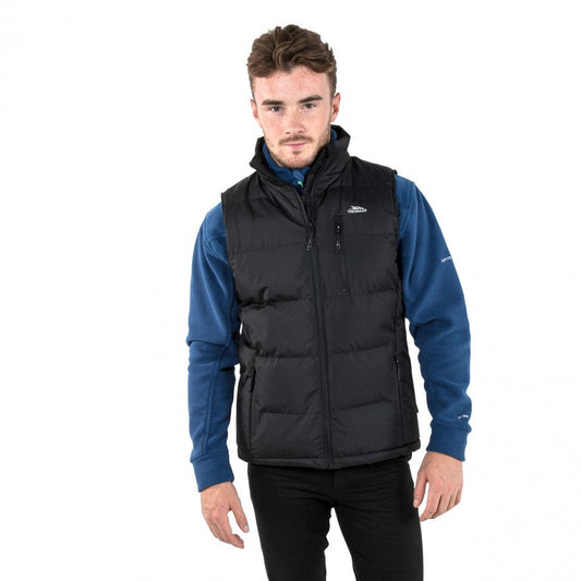 Man wearing trespass black padded gilet