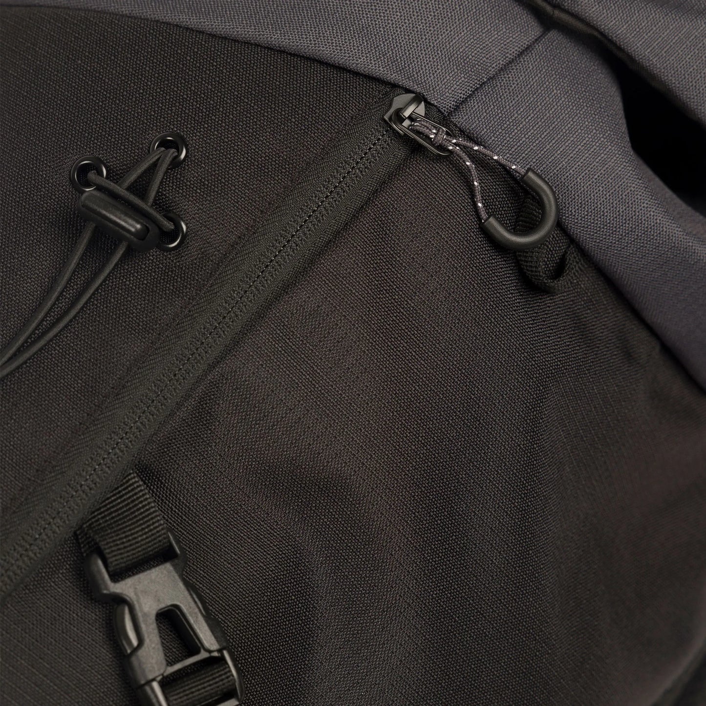 Pass 75 Hiking Rucksack 75L in Black and Dark Grey