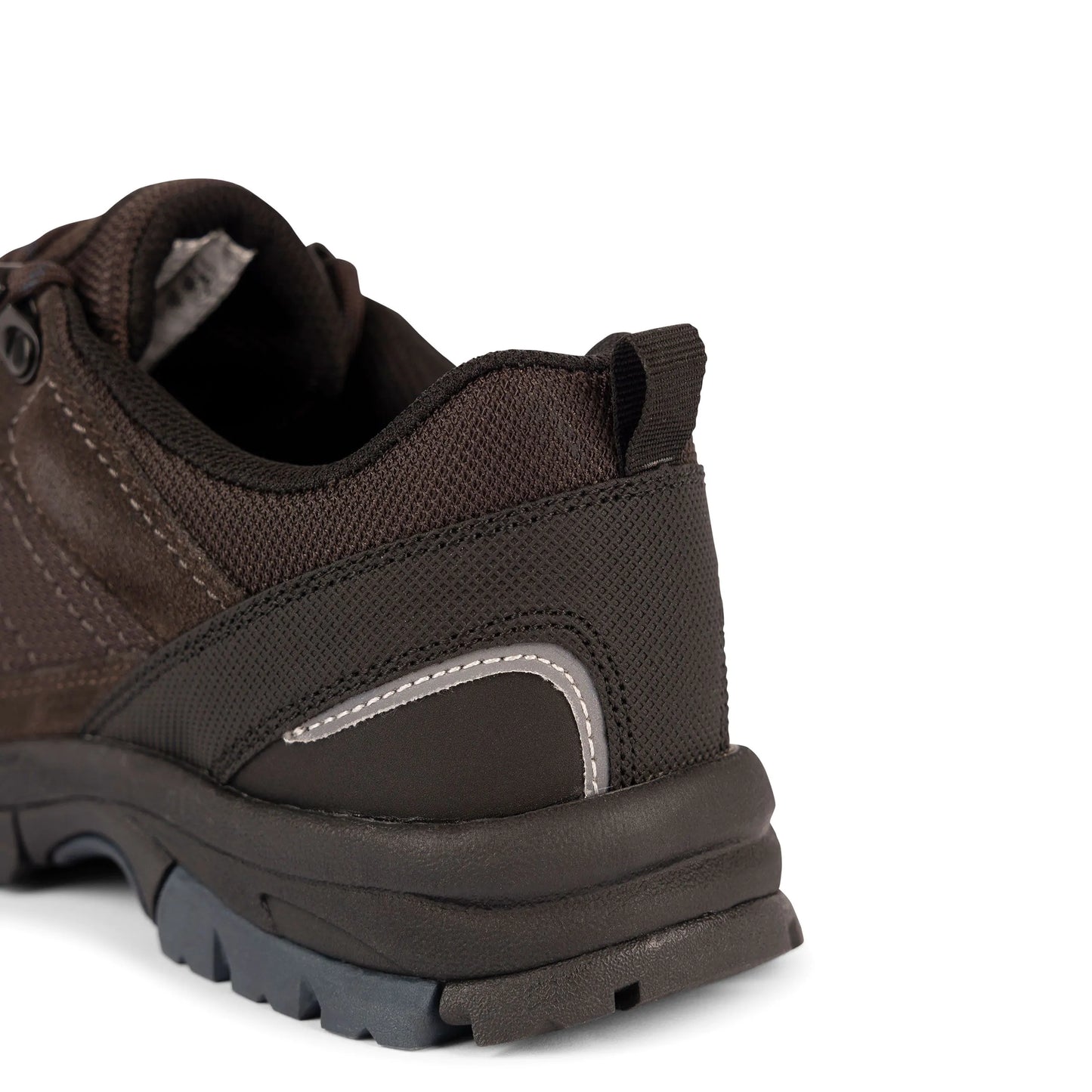 Scarp B Men's Walking Shoes / Trainers in Coffee