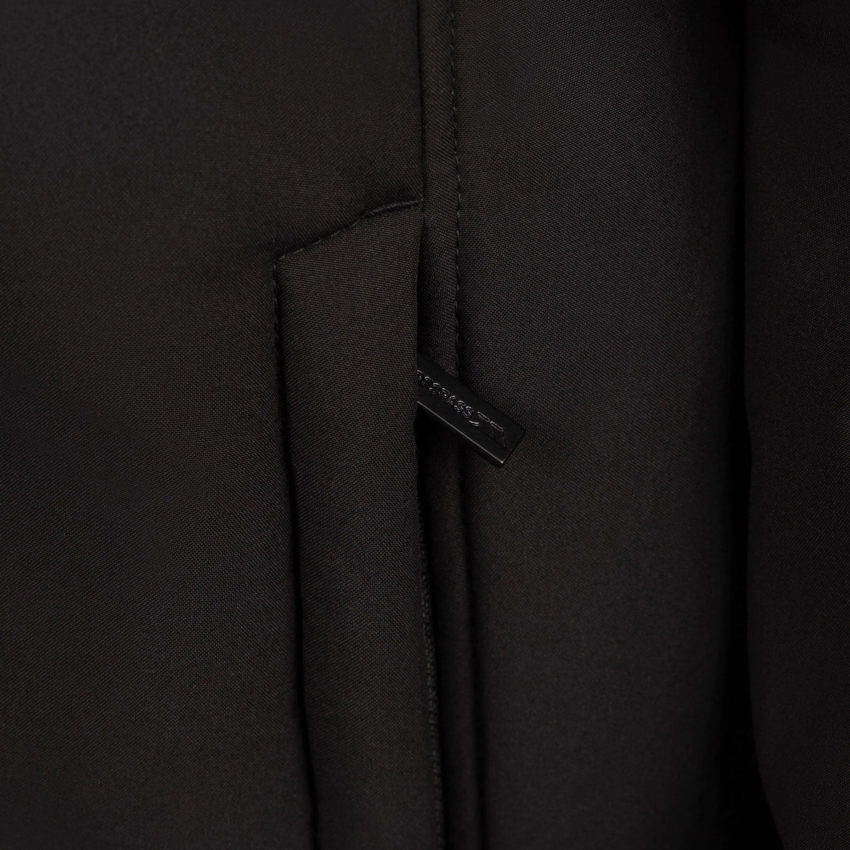 Sine Women's Fur Lined Softshell Jacket in Black